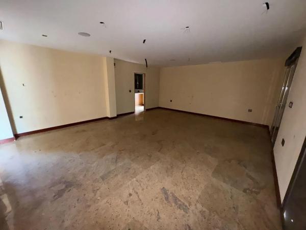 Casa independiente en calle San Isidro, 56