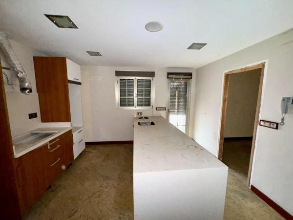 Casa independiente en calle San Isidro, 56