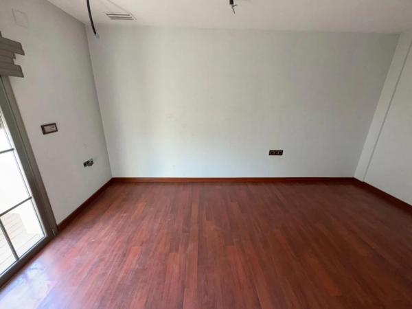 Casa independiente en calle San Isidro, 56