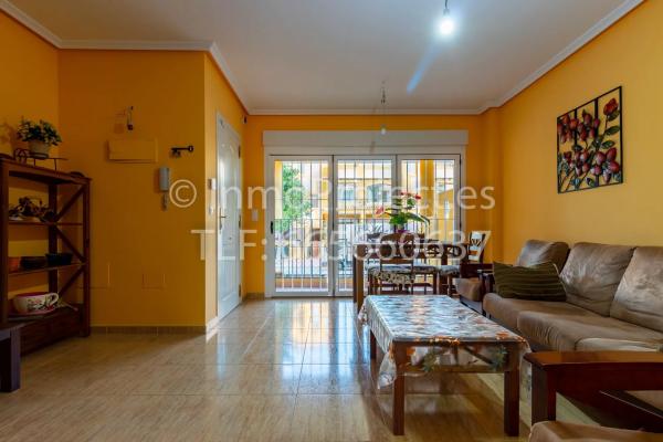 Piso en avenida de Almoradí