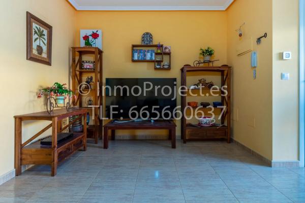 Piso en avenida de Almoradí