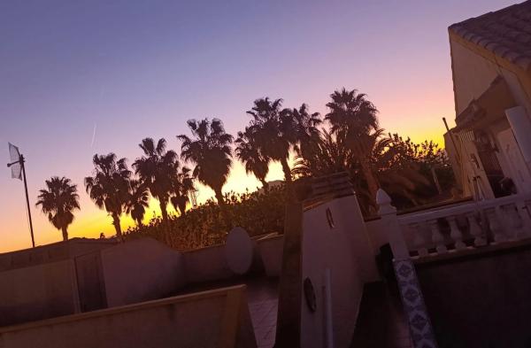 Chalet adosado en calle Antonio Soriano Bri, 25