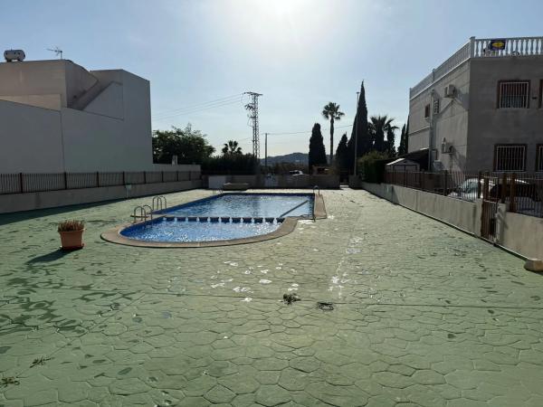 Piso en avenida de las Naciones s/n