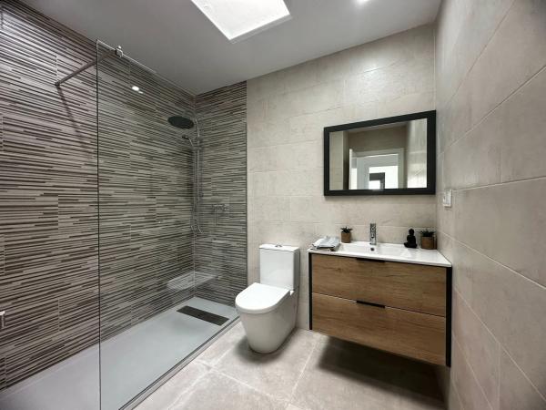 Chalet pareado en calle Manuel de Falla