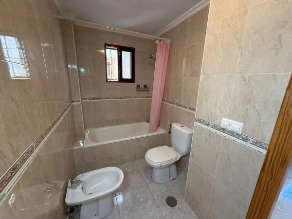 Piso en avenida de las Naciones s/n