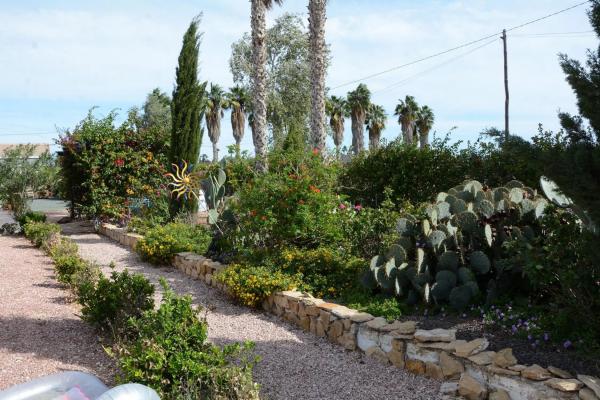 Casa independiente en Polígono 2 Parcela 144 s/n