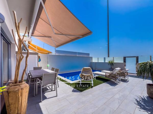 Chalet pareado en avenida Vicente Ferrer