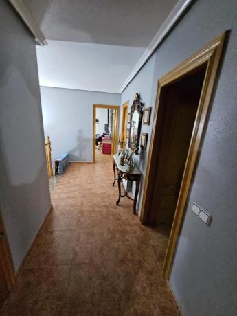 Chalet adosado en calle Ramón y Cajal