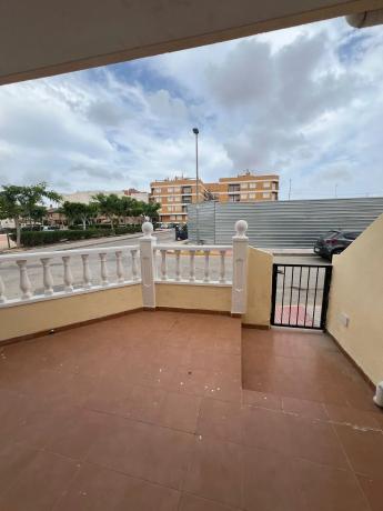 Chalet adosado en CL Zenia La, 53