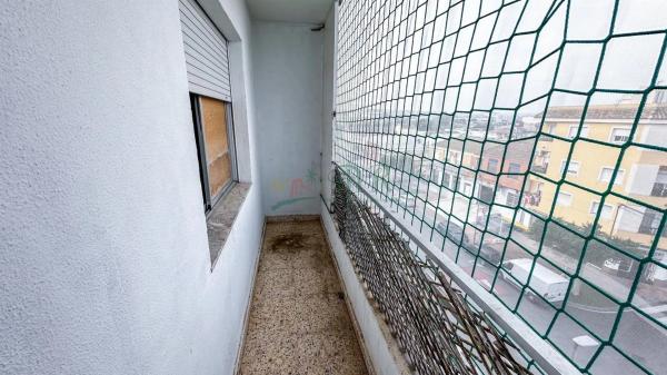 Piso en avenida de Palacios, 12