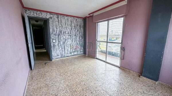 Piso en avenida de Palacios, 12