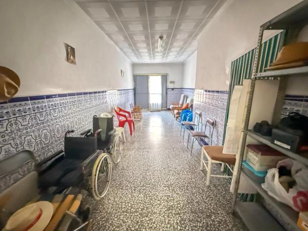 Casa independiente en calle Obispo Rocamora