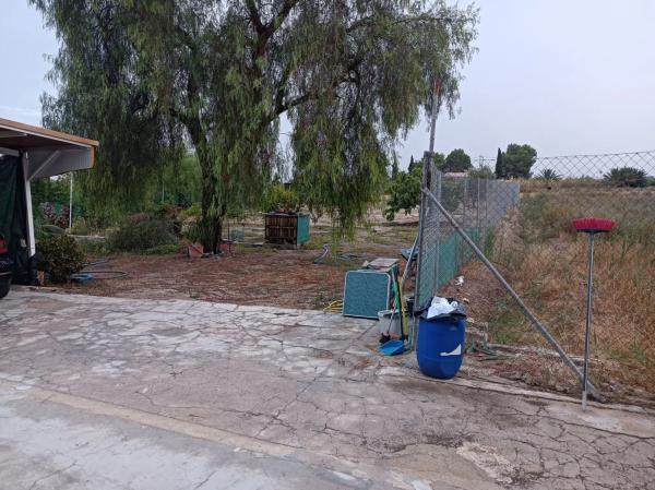 Casa independiente en santísima trinidad, 51
