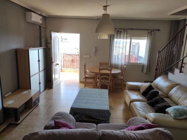 Dúplex en camino de Serranos, 65