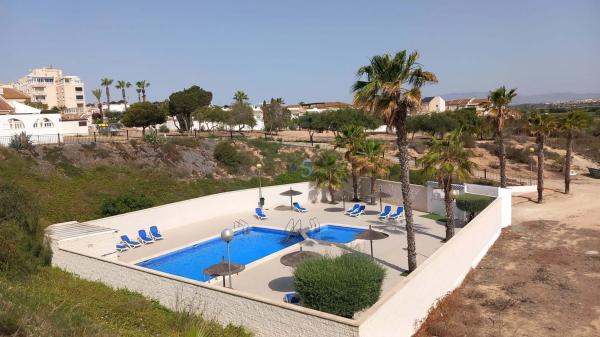 Piso en Urbanizaciones