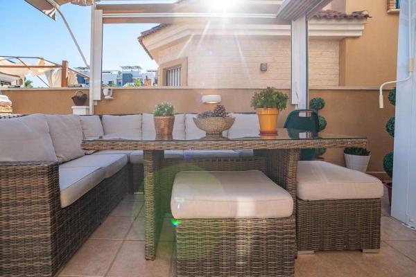 Casa independiente en calle la Malva Rosa, 13