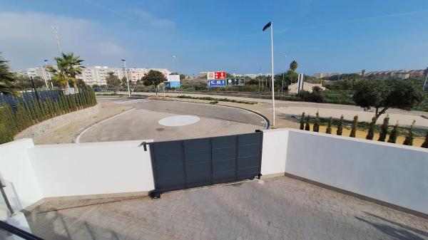 Dúplex en calle Carcaixent, 1