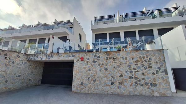 Dúplex en calle Carcaixent, 1