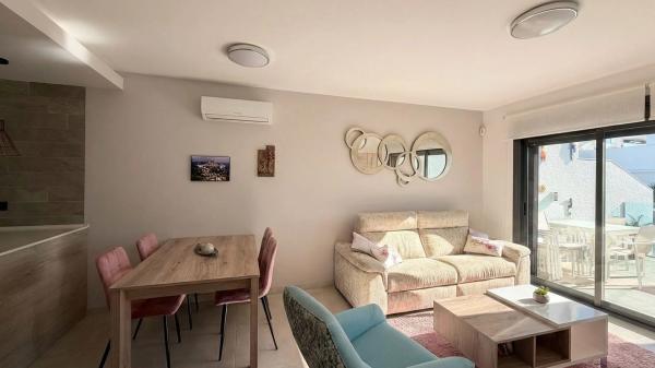 Ático en calle la Malva Rosa, 43