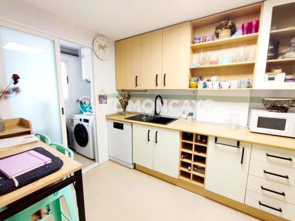 Piso en avenida del Puerto