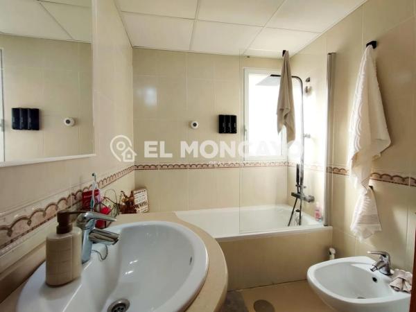 Piso en avenida del Puerto