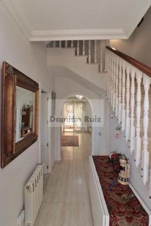 Chalet pareado en calle Roma, 1