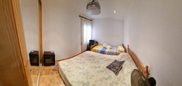 Piso en calle Azorín, 9