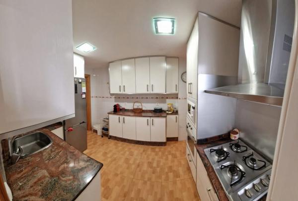 Piso en calle Azorín, 9