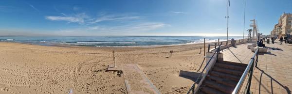 Piso en calle Azorín, 9