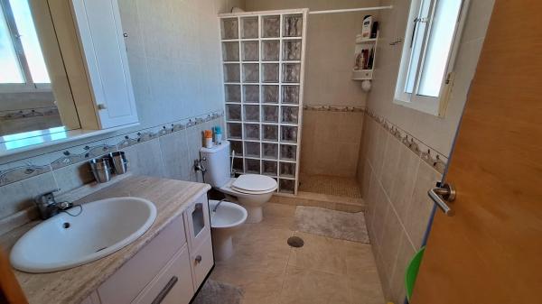 Casa independiente en Av Vicente Aracil, 24