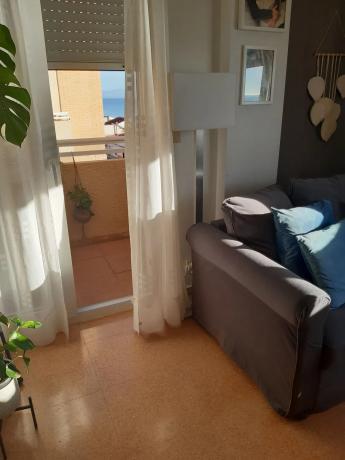 Piso en calle Azorín, 2