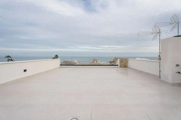 Chalet pareado en calle Argentina, 35