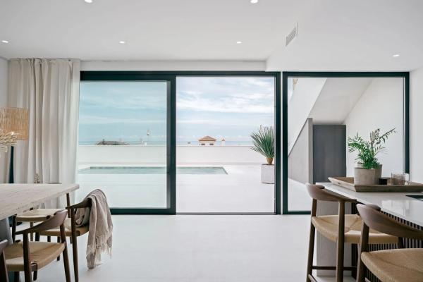 Chalet pareado en calle Argentina, 35