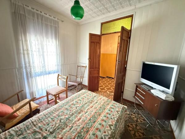 Casa independiente en avenida del País Valencià