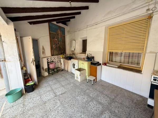 Casa independiente en avenida del País Valencià