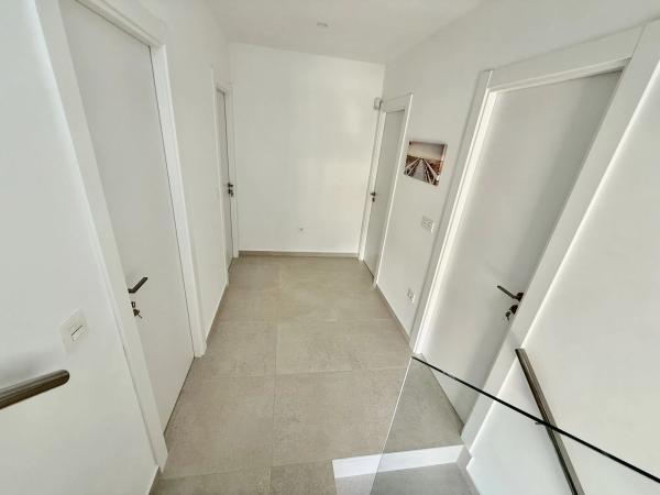 Casa independiente en calle Costa Bella, 66