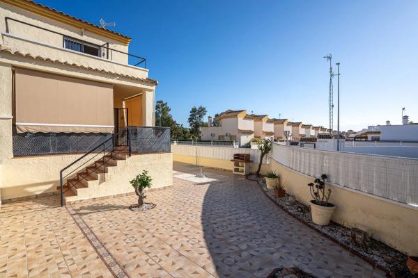 Casa independiente en calle la Margarida