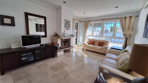 Casa independiente en avenida el Ras Gran, 10