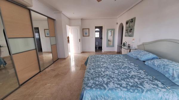 Casa independiente en avenida el Ras Gran, 10