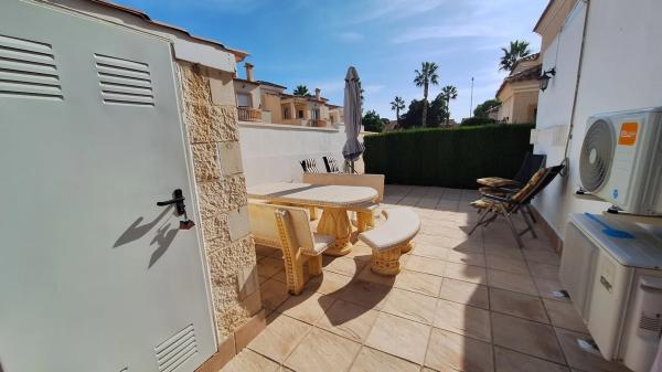 Casa independiente en avenida Joaquín Chapaprieta, 56