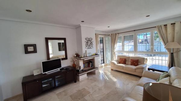 Casa independiente en avenida el Ras Gran, 10