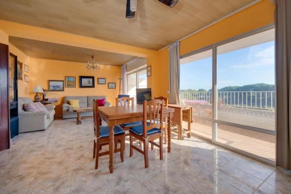 Piso en Urbanizaciones