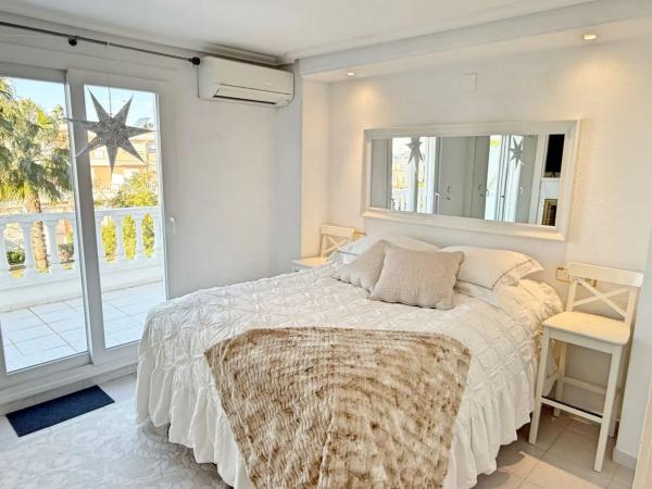 Chalet adosado en CL Paris, 48