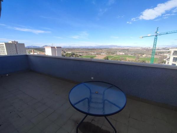 Ático en avenida del Puerto