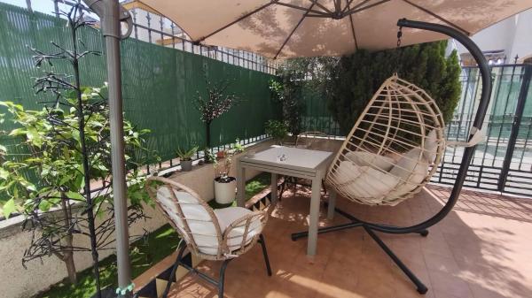 Chalet adosado en calle Berenguer de Massanet, 17