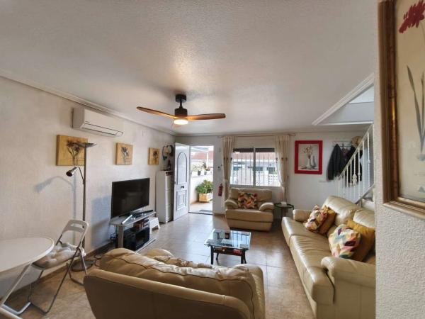 Chalet en Urbanización Pinomar