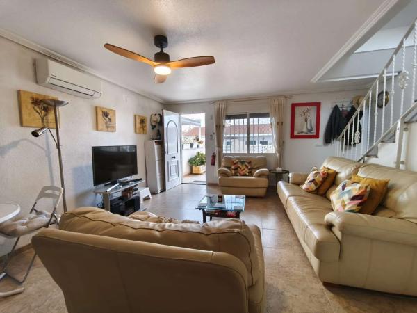 Chalet en Urbanización Pinomar