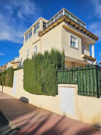 Chalet pareado en avenida d'Espanya, 44