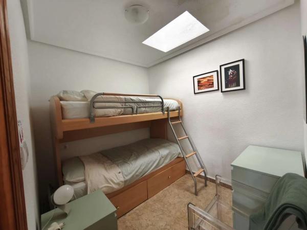 Chalet en Urbanización Pinomar