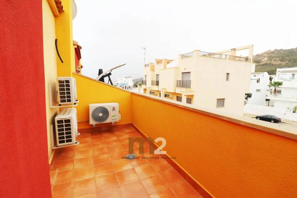 Chalet adosado en calle Carcaixent